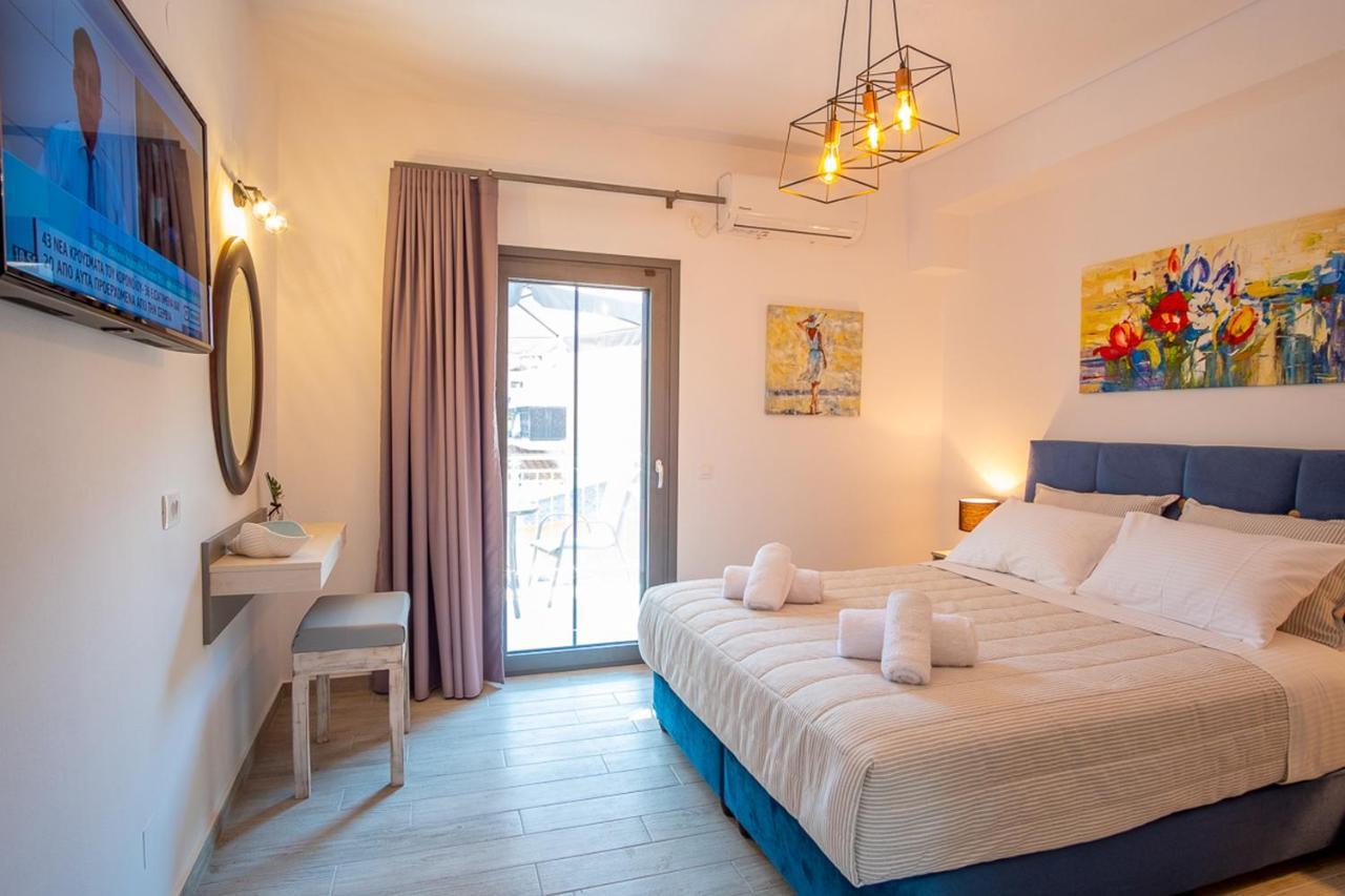 Serenity Luxe Suites Parga Exterior photo