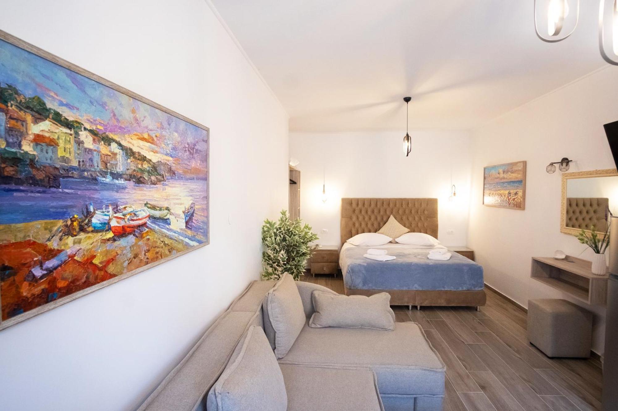 Serenity Luxe Suites Parga Exterior photo